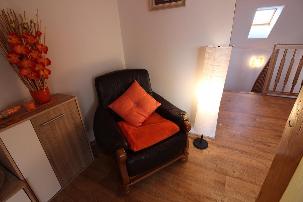 Orange Loft Apartment Kájov Exterior foto